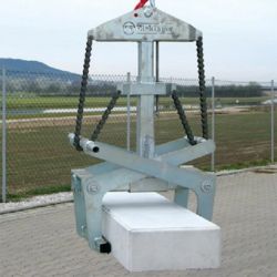 pince à éléments préfabriqués en situation