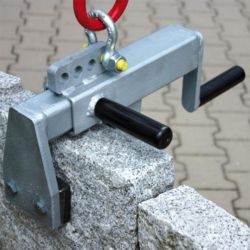 pince pour piliers en situation