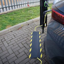 Tapis de protection de câble en caoutchouc pour recharge de voiture