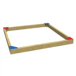 Bac à sable en bois vide