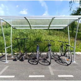 Abri vélos extérieur de 3,5 m en acier galvanisé.