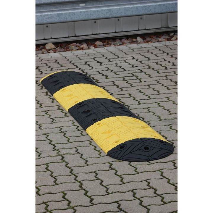 Ralentisseur routier pour voie privée | Equipement des voiries - Equipement de parking