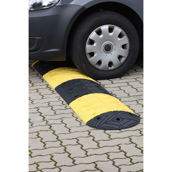Ralentisseur routier pour voie privée | Equipement des voiries - Equipement de parking