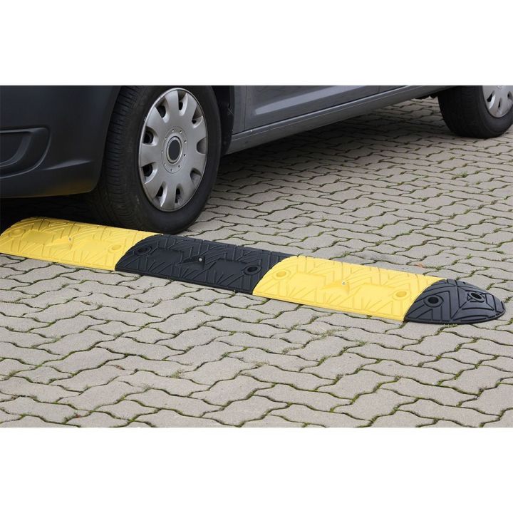 Ralentisseur routier pour voie privée | Equipement des voiries - Equipement de parking