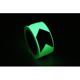 Marquage au sol Bande luminescente avec chevrons pour voie d'évacuaion