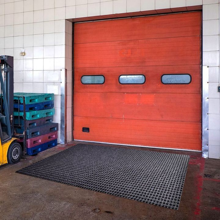 Tapis absorbant pour chariot élévateur | SUPERDRY HEAVY TRAFFIC