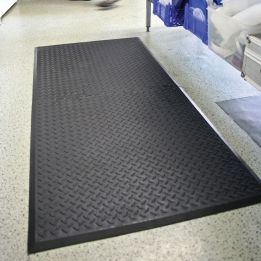 Tapis agroalimentaire antidérapant - Dalle tôle diamant